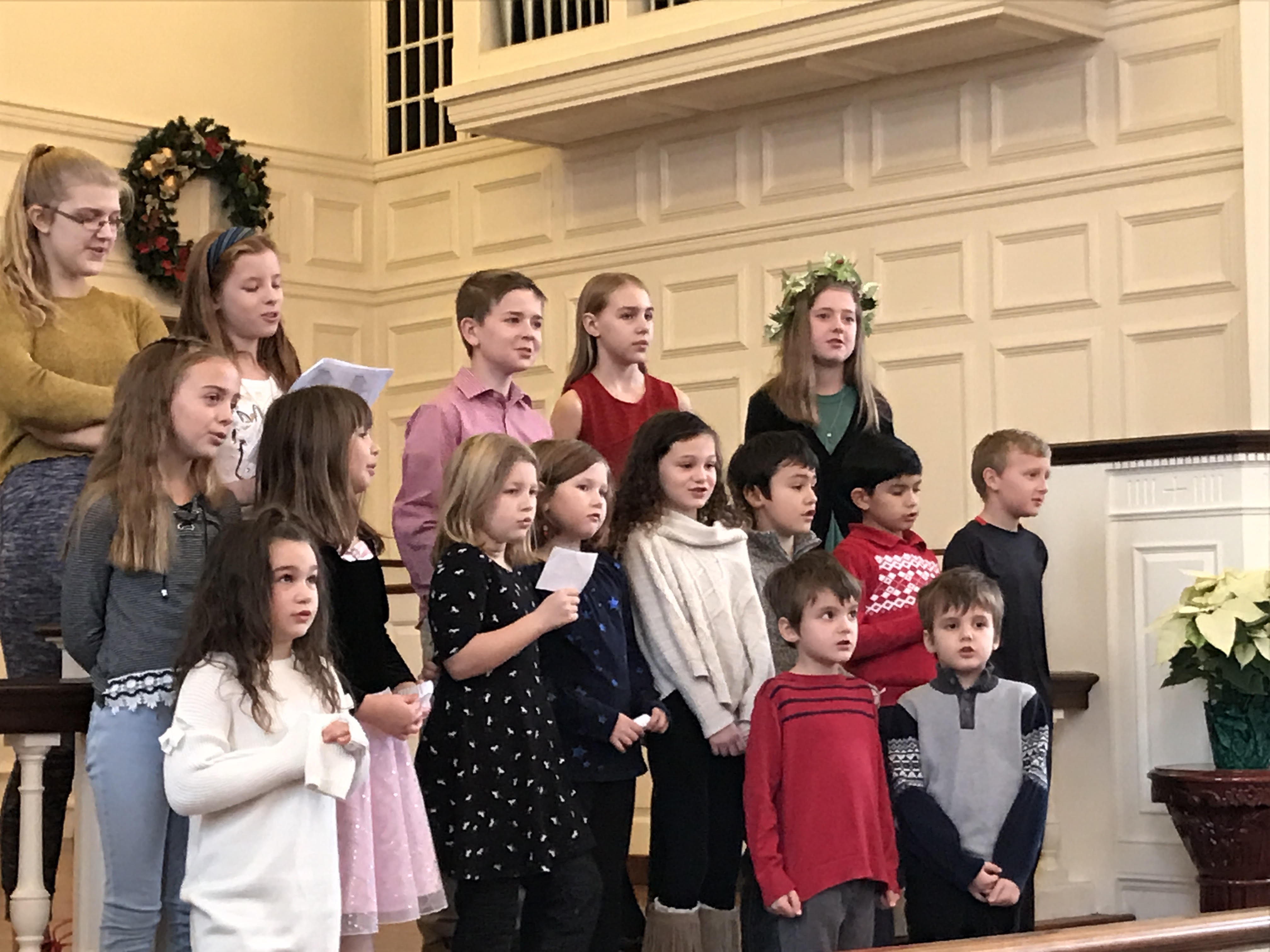 children singing in a church pageant